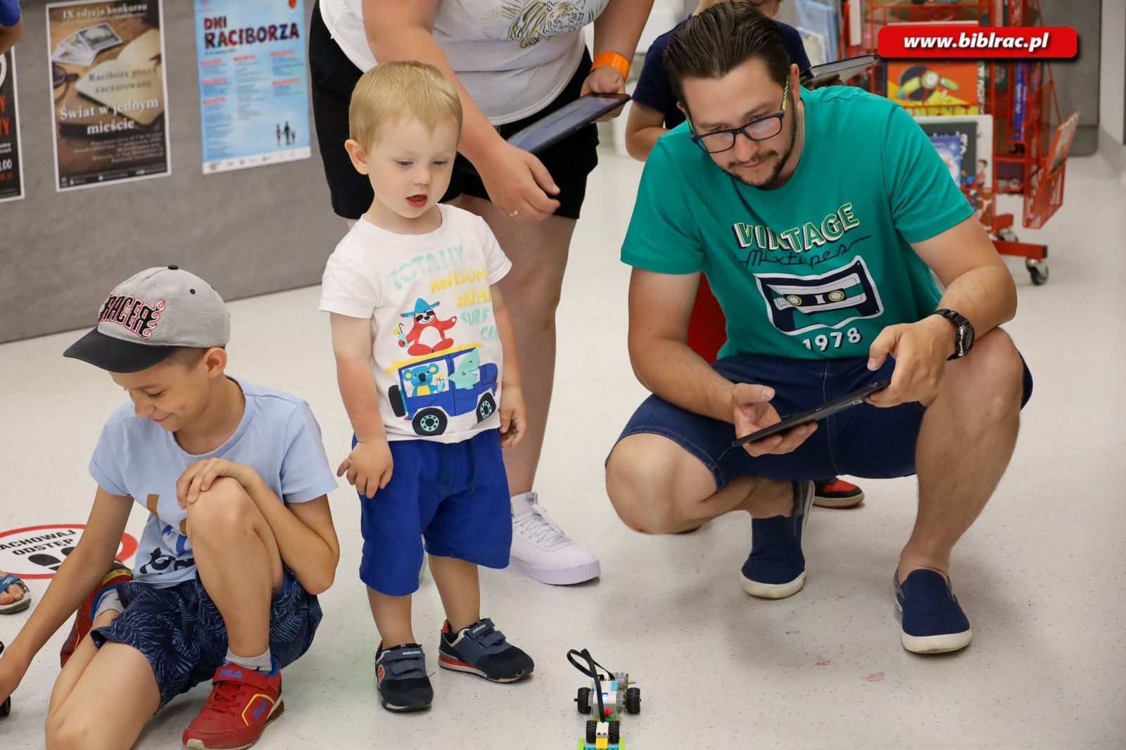 Zdjęcie w galerii na portalu naszraciborz.pl: W bibliotece ruszył Klub Ojca! wiadomości z regionu