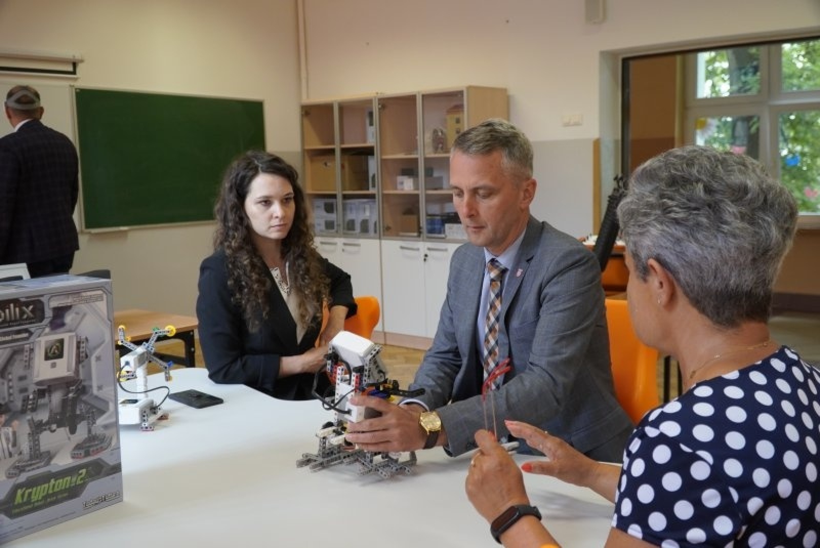 Zdjęcie w galerii na portalu naszraciborz.pl: Laboratoria przyszłości. Raciborskie szkoły przystąpiły do programu wiadomości z regionu