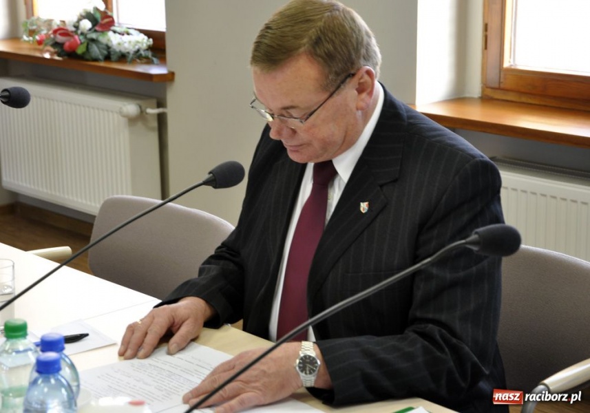 Zdjęcie w galerii na portalu naszraciborz.pl: Powiatowy rozdział stanowisk wiadomości z regionu