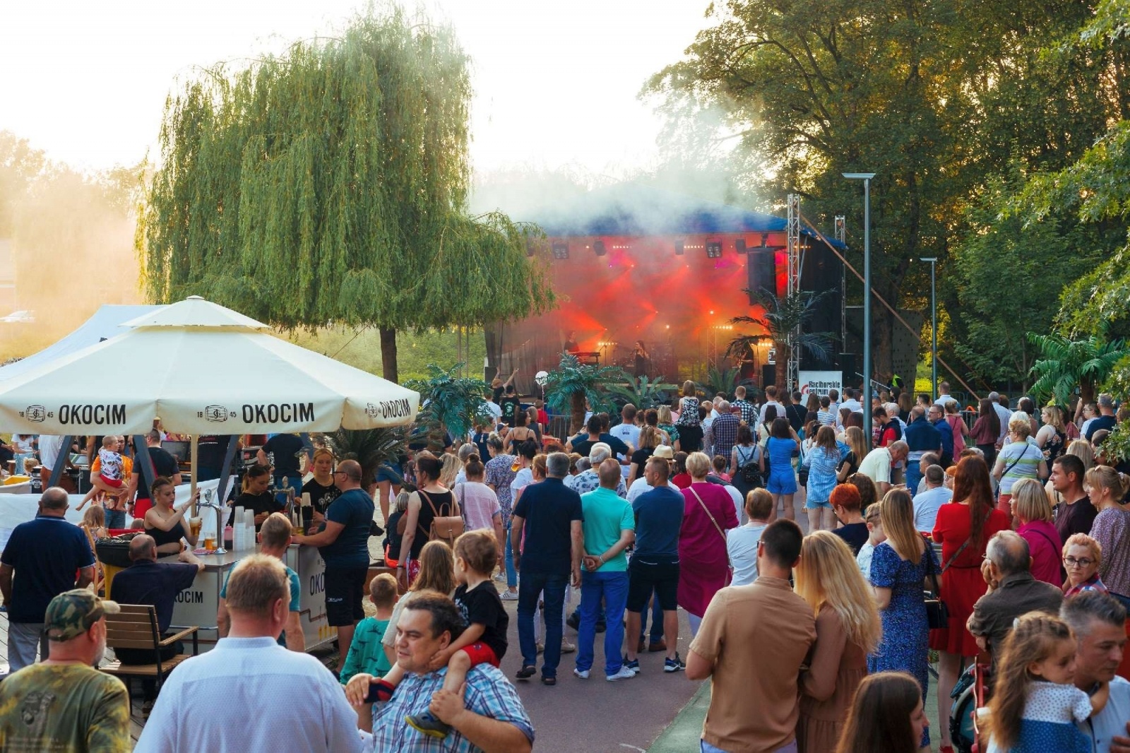 Zdjęcie w galerii na portalu naszraciborz.pl: Energetyczny finał Dni Raciborza: Zalia i Gucul-Huligan wiadomości z regionu