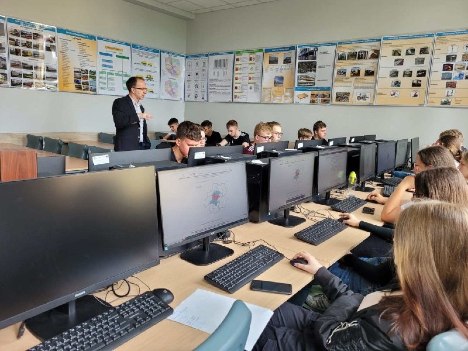 Zdjęcie w galerii na portalu naszraciborz.pl: Urzędnicy i eksperci pytają, co nurtuje raciborzan? wiadomości z regionu