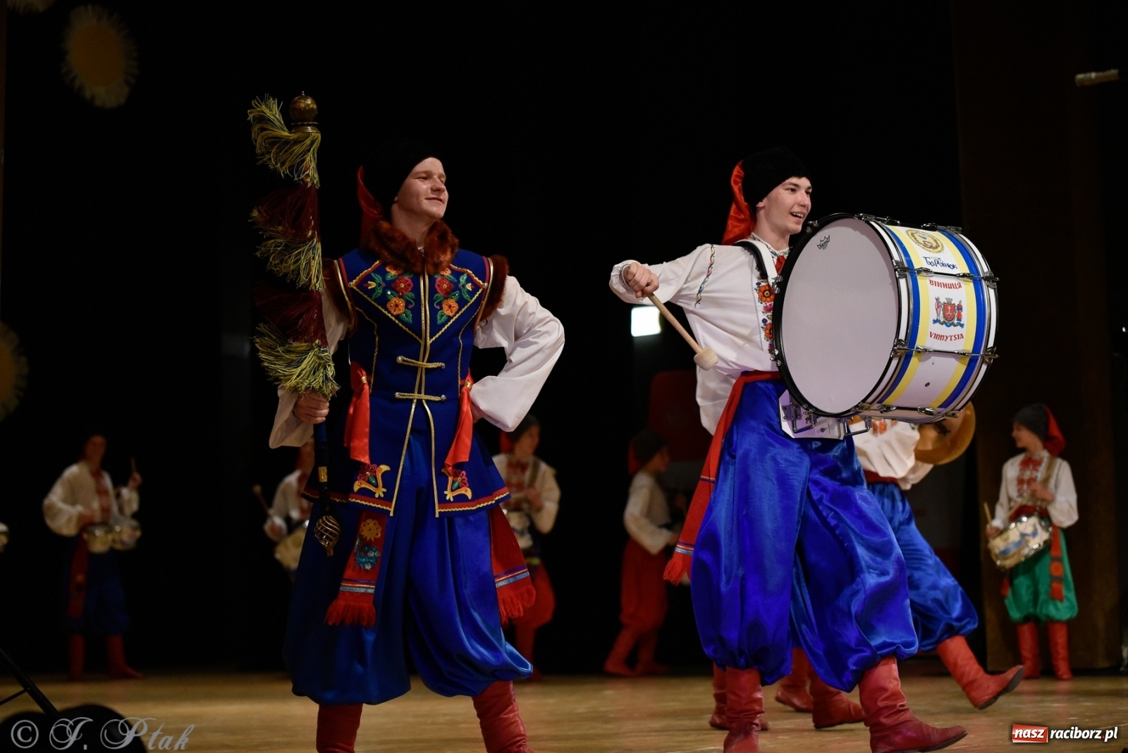 Zdjęcie w galerii na portalu naszraciborz.pl: Barwinok pożegnał gościnny Racibórz [FOTO i WIDEO] wiadomości z regionu