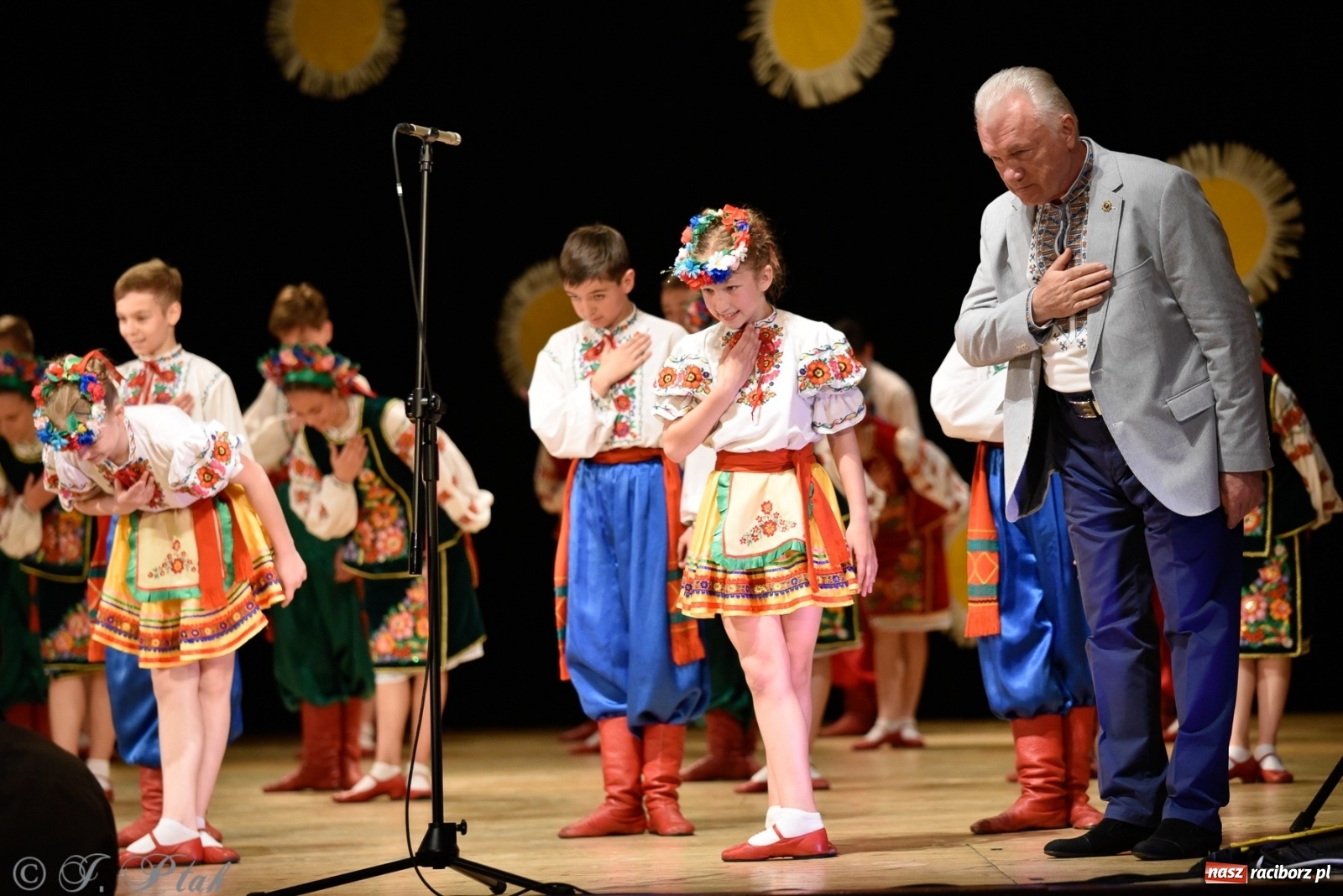 Zdjęcie w galerii na portalu naszraciborz.pl: Barwinok pożegnał gościnny Racibórz [FOTO i WIDEO] wiadomości z regionu