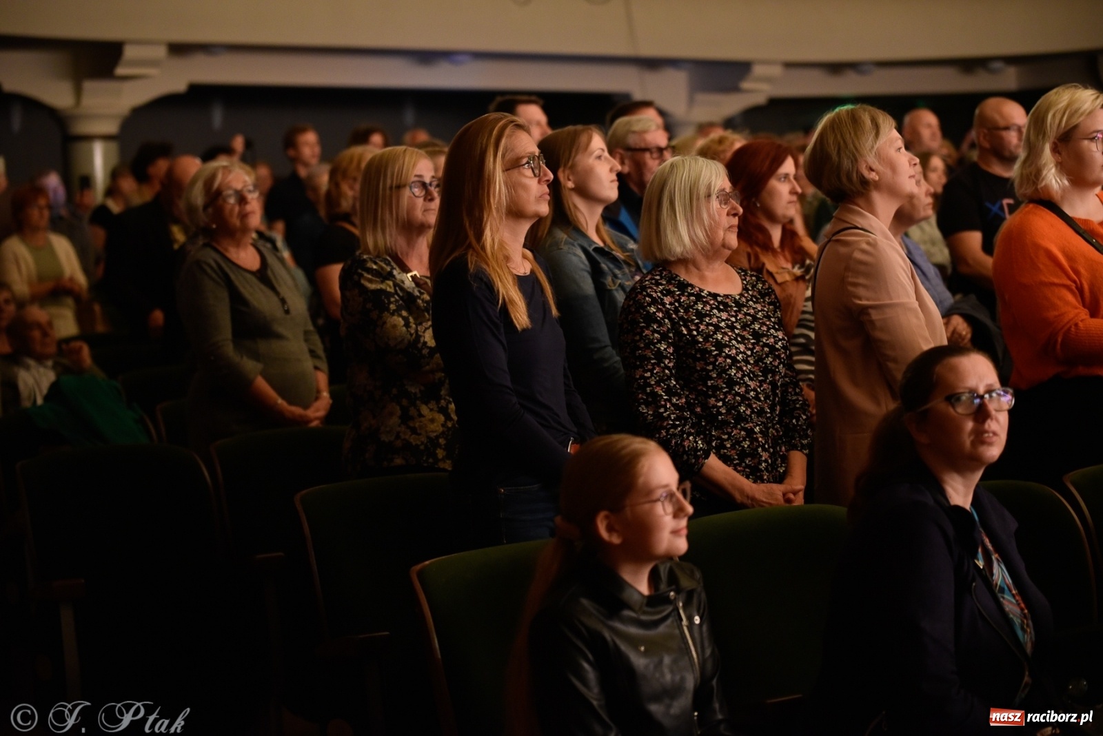Zdjęcie w galerii na portalu naszraciborz.pl: Barwinok pożegnał gościnny Racibórz [FOTO i WIDEO] wiadomości z regionu