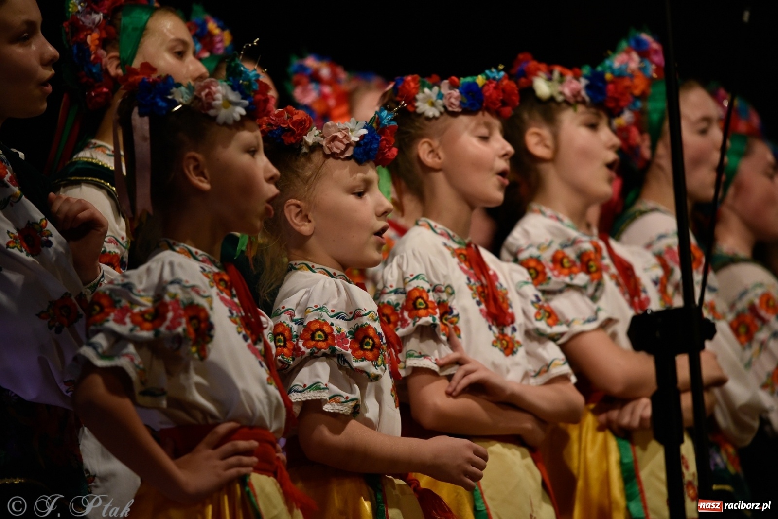 Zdjęcie w galerii na portalu naszraciborz.pl: Barwinok pożegnał gościnny Racibórz [FOTO i WIDEO] wiadomości z regionu