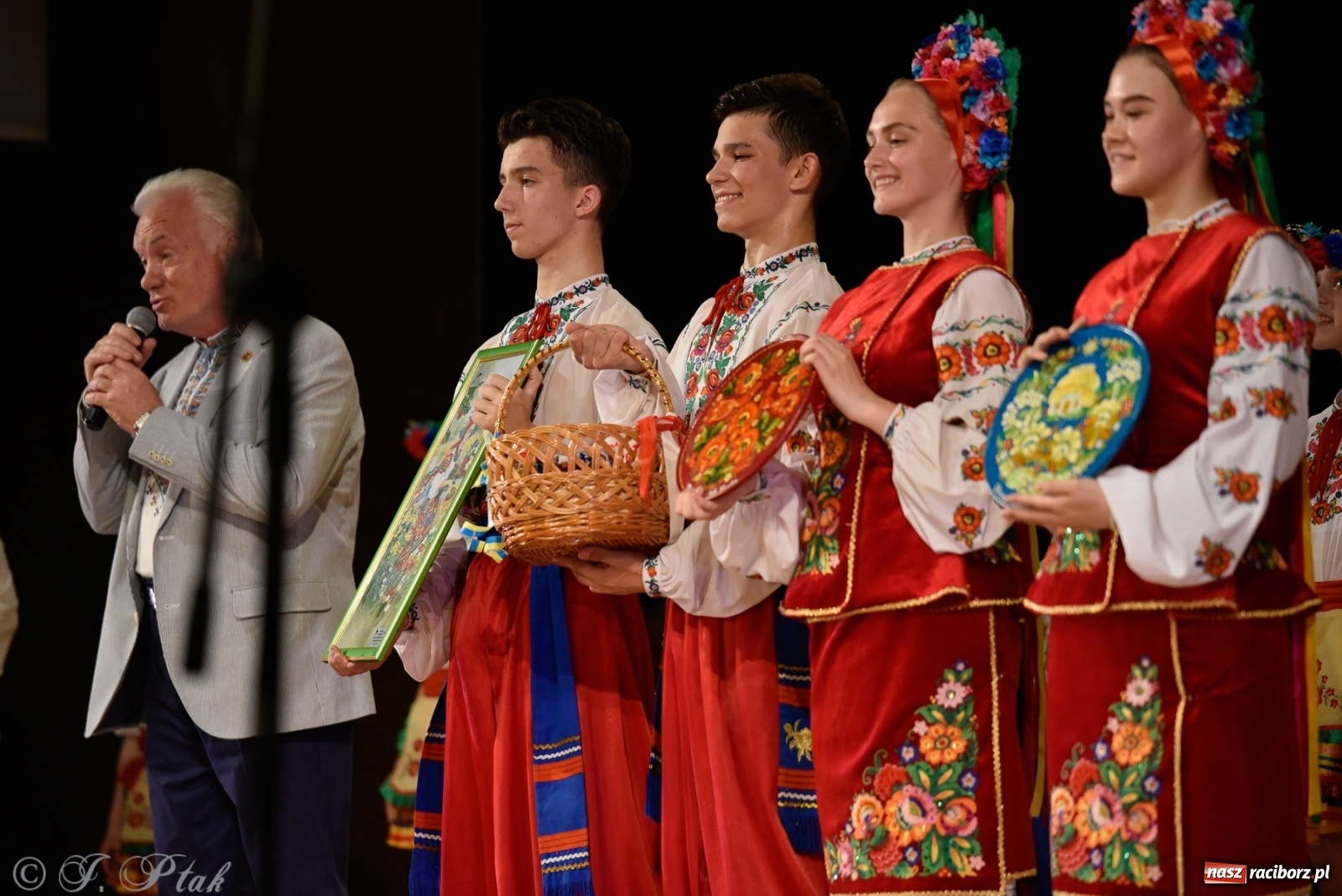 Zdjęcie w galerii na portalu naszraciborz.pl: Barwinok pożegnał gościnny Racibórz [FOTO i WIDEO] wiadomości z regionu