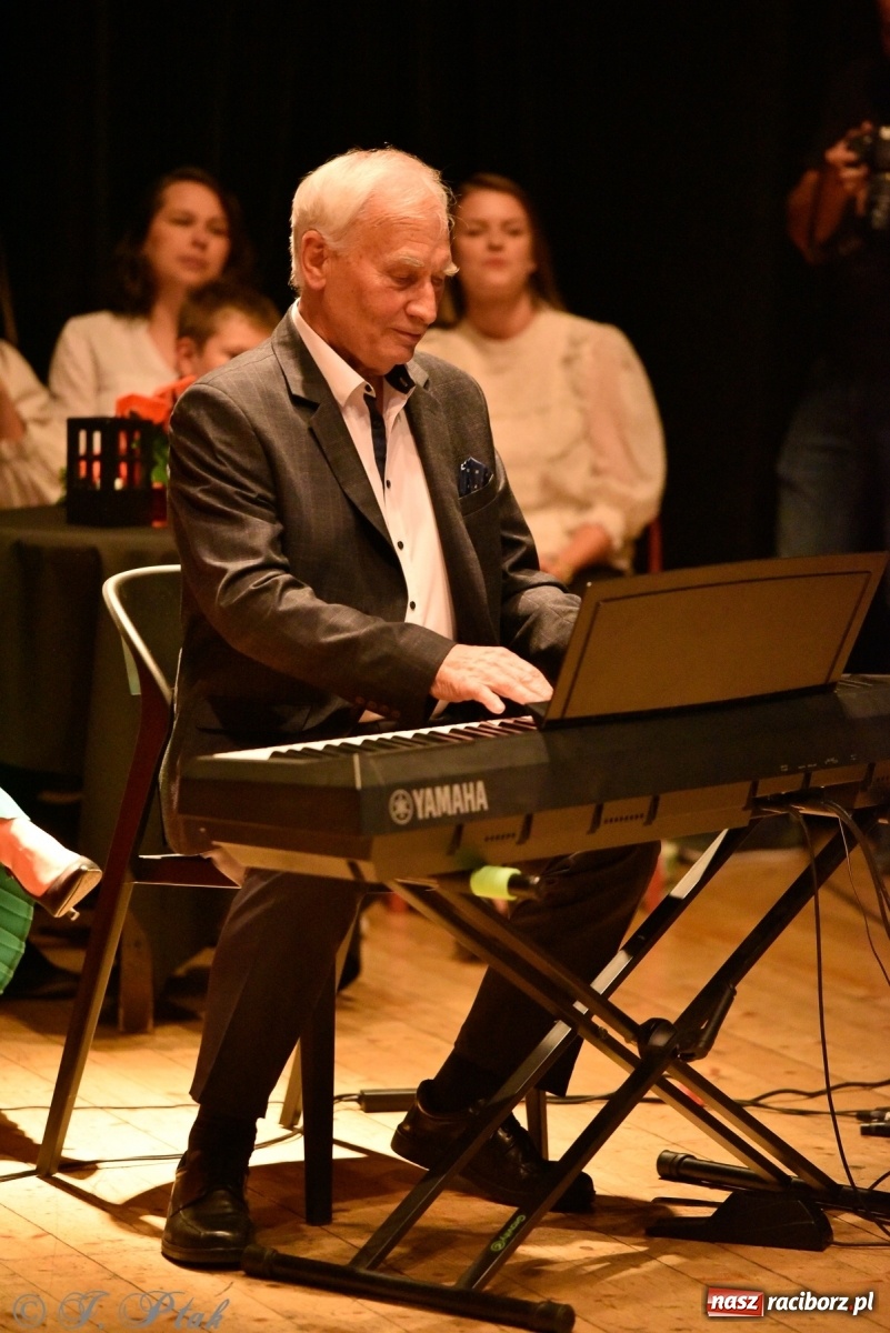 Zdjęcie w galerii na portalu naszraciborz.pl: Cztery dekady z koncertami Franciszka Borysowicza wiadomości z regionu