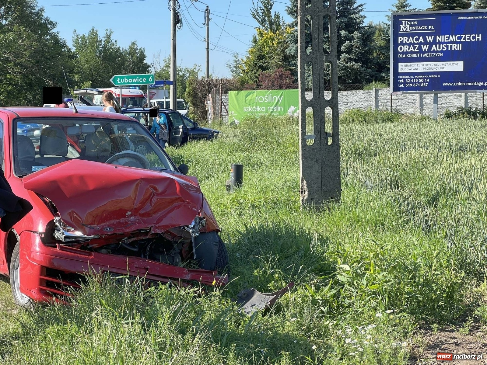 Zdjęcie w galerii na portalu naszraciborz.pl: Zderzenie trzech pojazdów na DK 45 w Raciborzu [FOTO] wiadomości z regionu