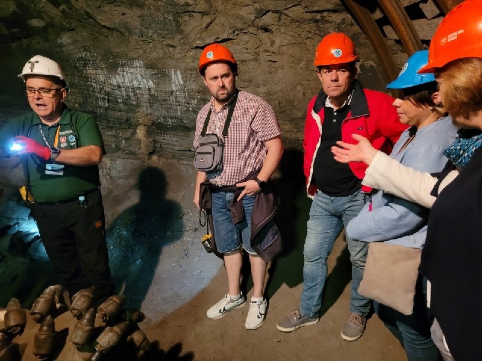 Zdjęcie w galerii na portalu naszraciborz.pl: Posadzili jabłonkę na 30-lecie współpracy miast wiadomości z regionu