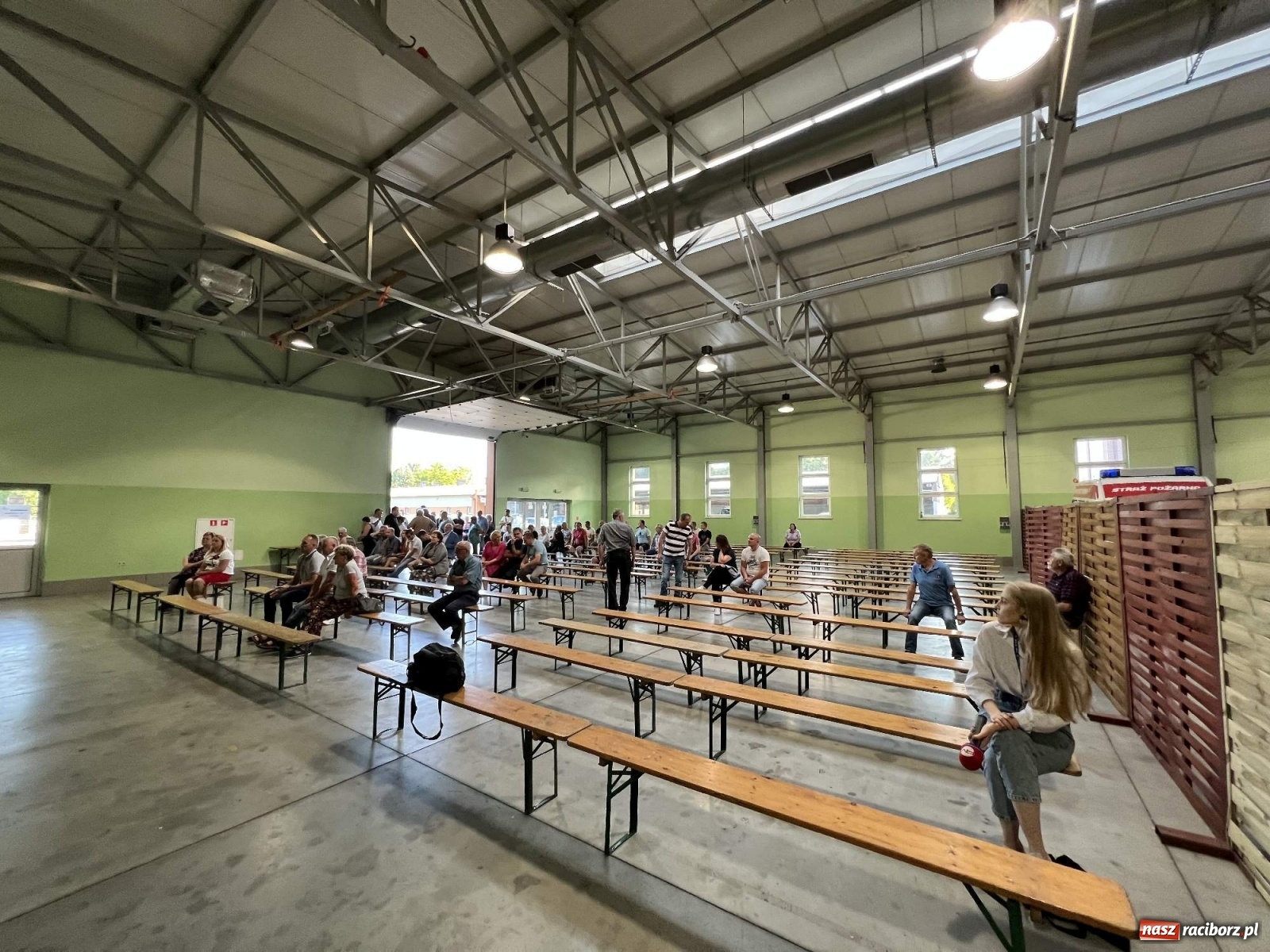 Zdjęcie w galerii na portalu naszraciborz.pl: Racibórz i Pietrowice Wielkie od dziś na wojennej ścieżce. TVP na żywo z Makowa wiadomości z regionu