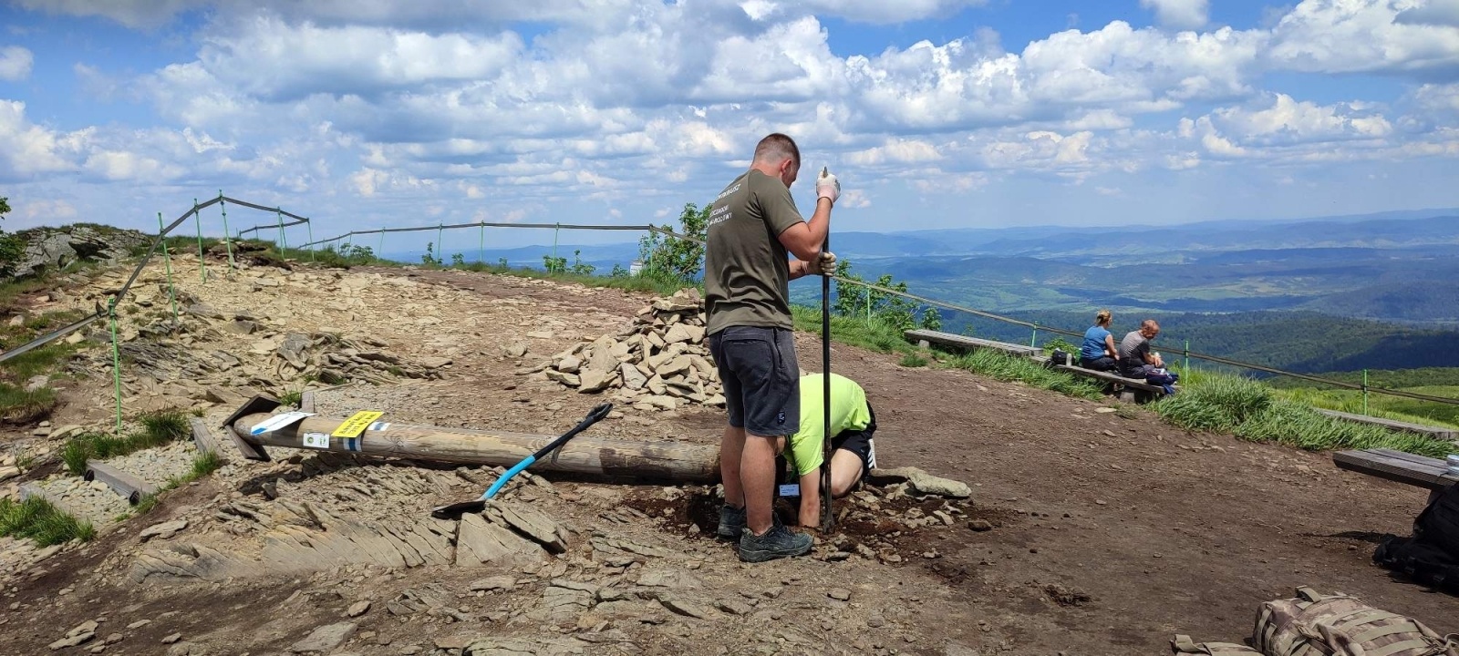 Zdjęcie w galerii na portalu naszraciborz.pl: Dekada raciborskiego wolontariatu w Bieszczadzkim Parku Narodowym wiadomości z regionu