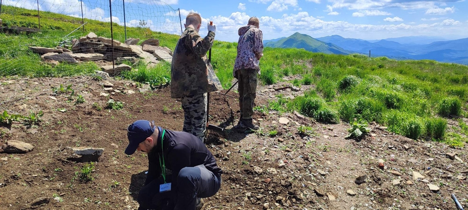 Zdjęcie w galerii na portalu naszraciborz.pl: Dekada raciborskiego wolontariatu w Bieszczadzkim Parku Narodowym wiadomości z regionu