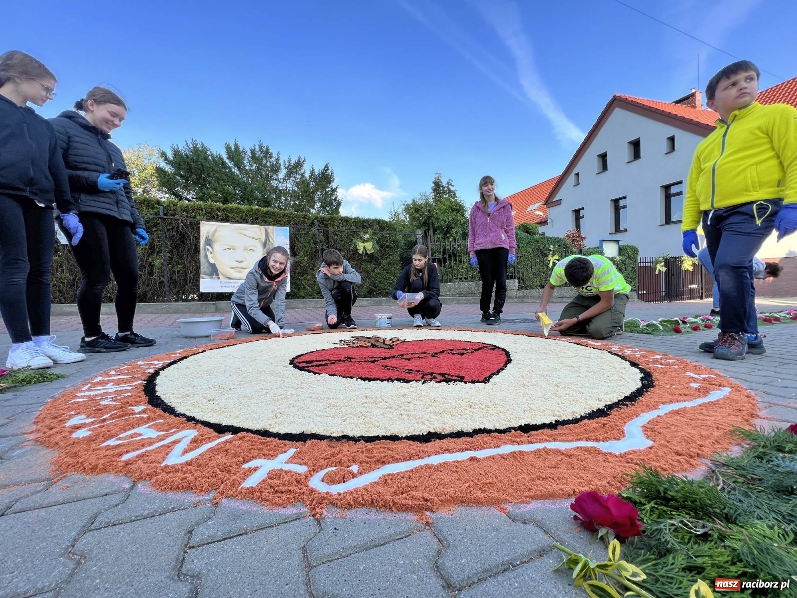 Zdjęcie w galerii na portalu naszraciborz.pl: Cały region zobaczy w TVP piękne kompozycje z Brzezia [FOTO i WIDEO] wiadomości z regionu