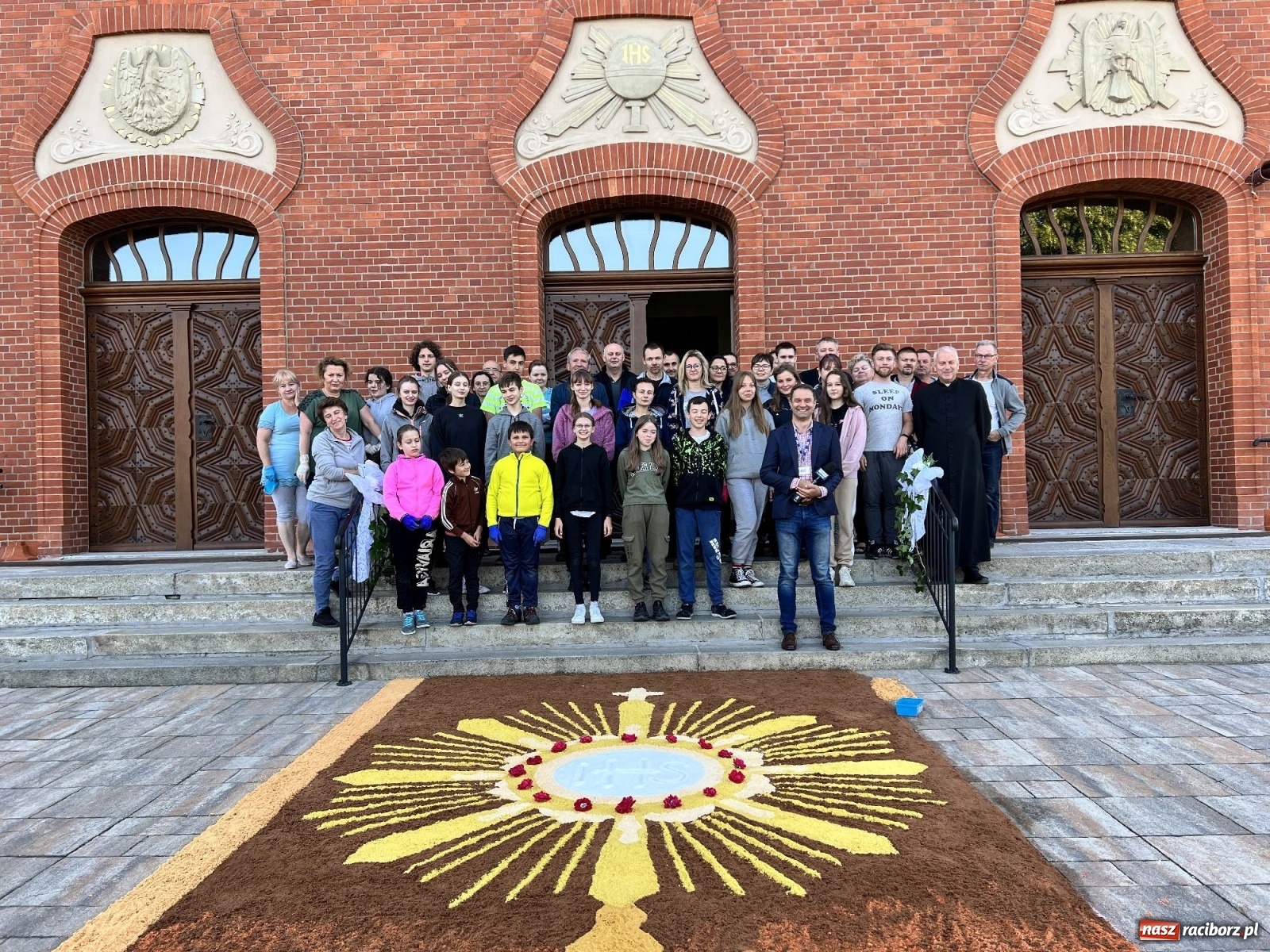 Zdjęcie w galerii na portalu naszraciborz.pl: Cały region zobaczy w TVP piękne kompozycje z Brzezia [FOTO i WIDEO] wiadomości z regionu