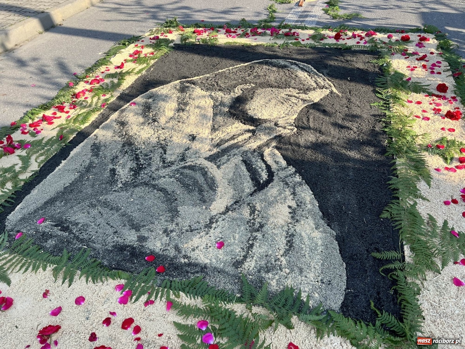 Zdjęcie w galerii na portalu naszraciborz.pl: Cały region zobaczy w TVP piękne kompozycje z Brzezia [FOTO i WIDEO] wiadomości z regionu