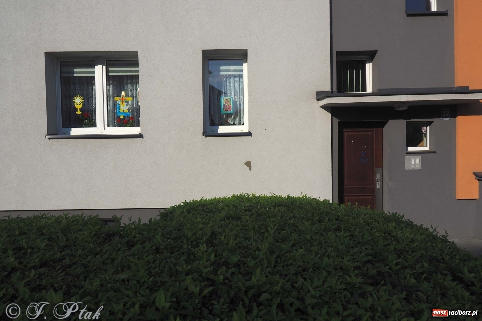 Zdjęcie w galerii na portalu naszraciborz.pl: Parafie NSPJ i Matki Bożej gotowe na Boże Ciało wiadomości z regionu