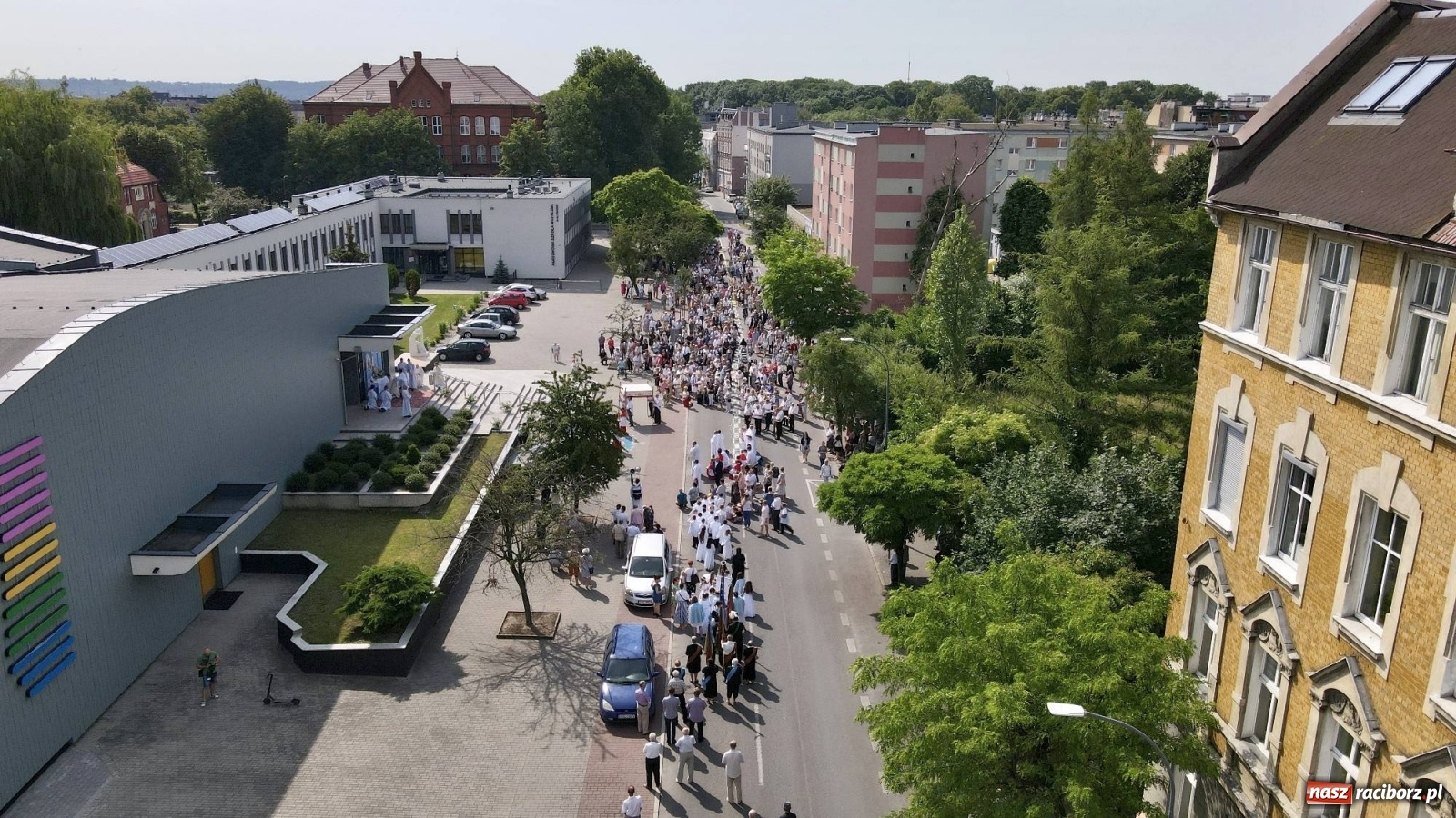 Zdjęcie w galerii na portalu naszraciborz.pl: Boże Ciało na starym mieście w Raciborzu [FOTO i WIDEO] wiadomości z regionu