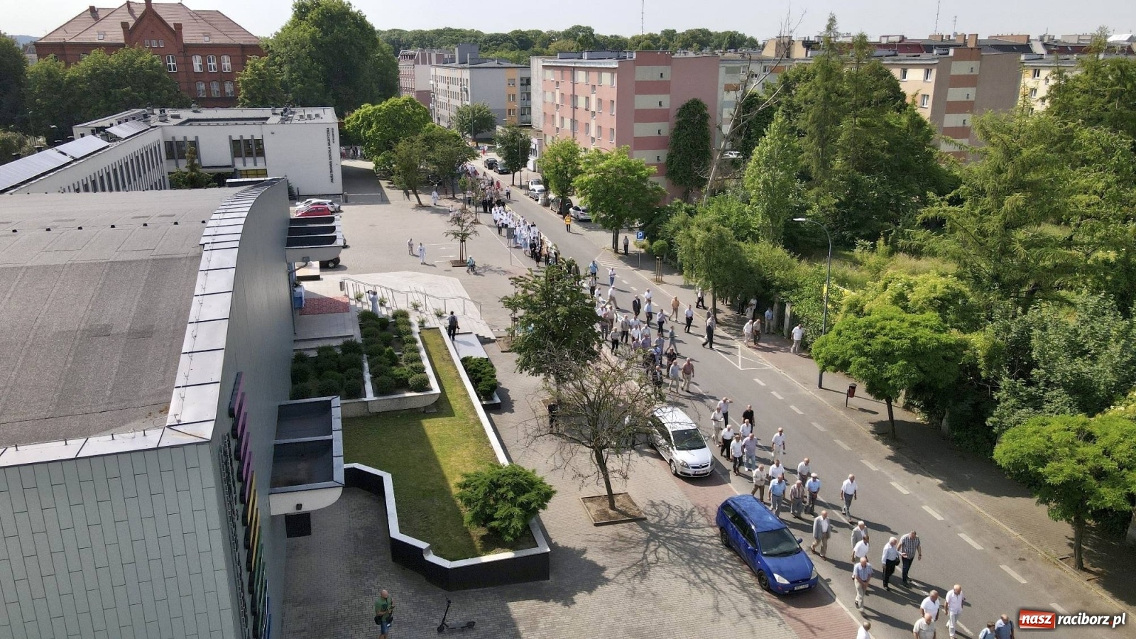Zdjęcie w galerii na portalu naszraciborz.pl: Boże Ciało na starym mieście w Raciborzu [FOTO i WIDEO] wiadomości z regionu