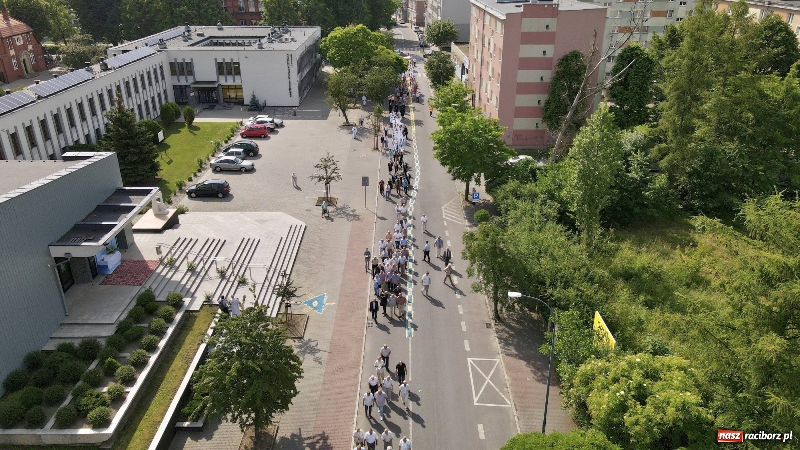 Zdjęcie w galerii na portalu naszraciborz.pl: Boże Ciało na starym mieście w Raciborzu [FOTO i WIDEO] wiadomości z regionu