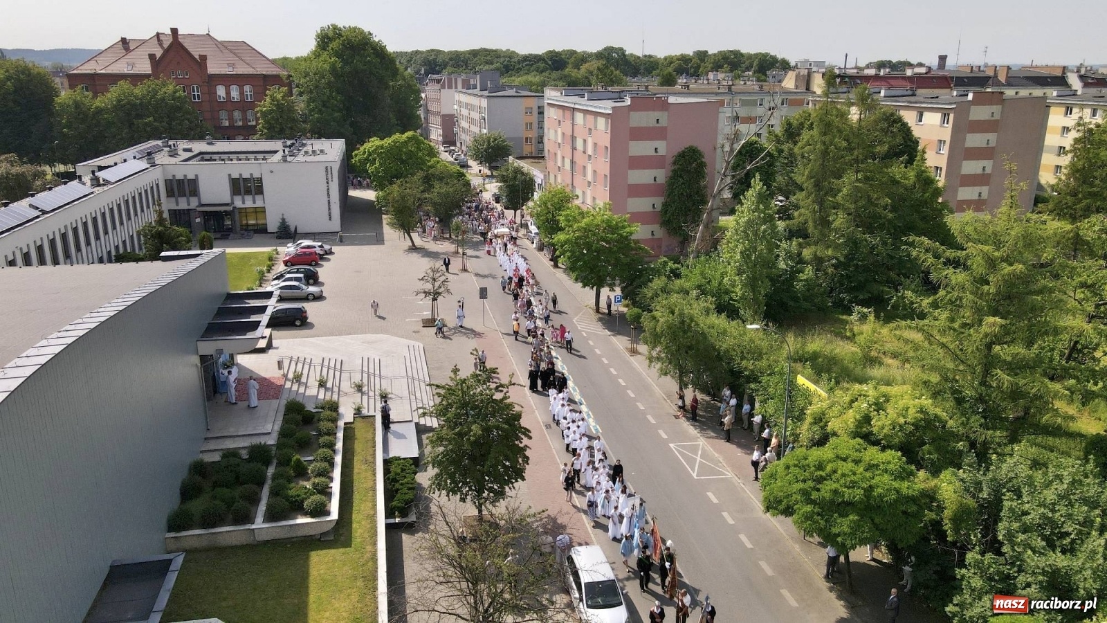 Zdjęcie w galerii na portalu naszraciborz.pl: Boże Ciało na starym mieście w Raciborzu [FOTO i WIDEO] wiadomości z regionu