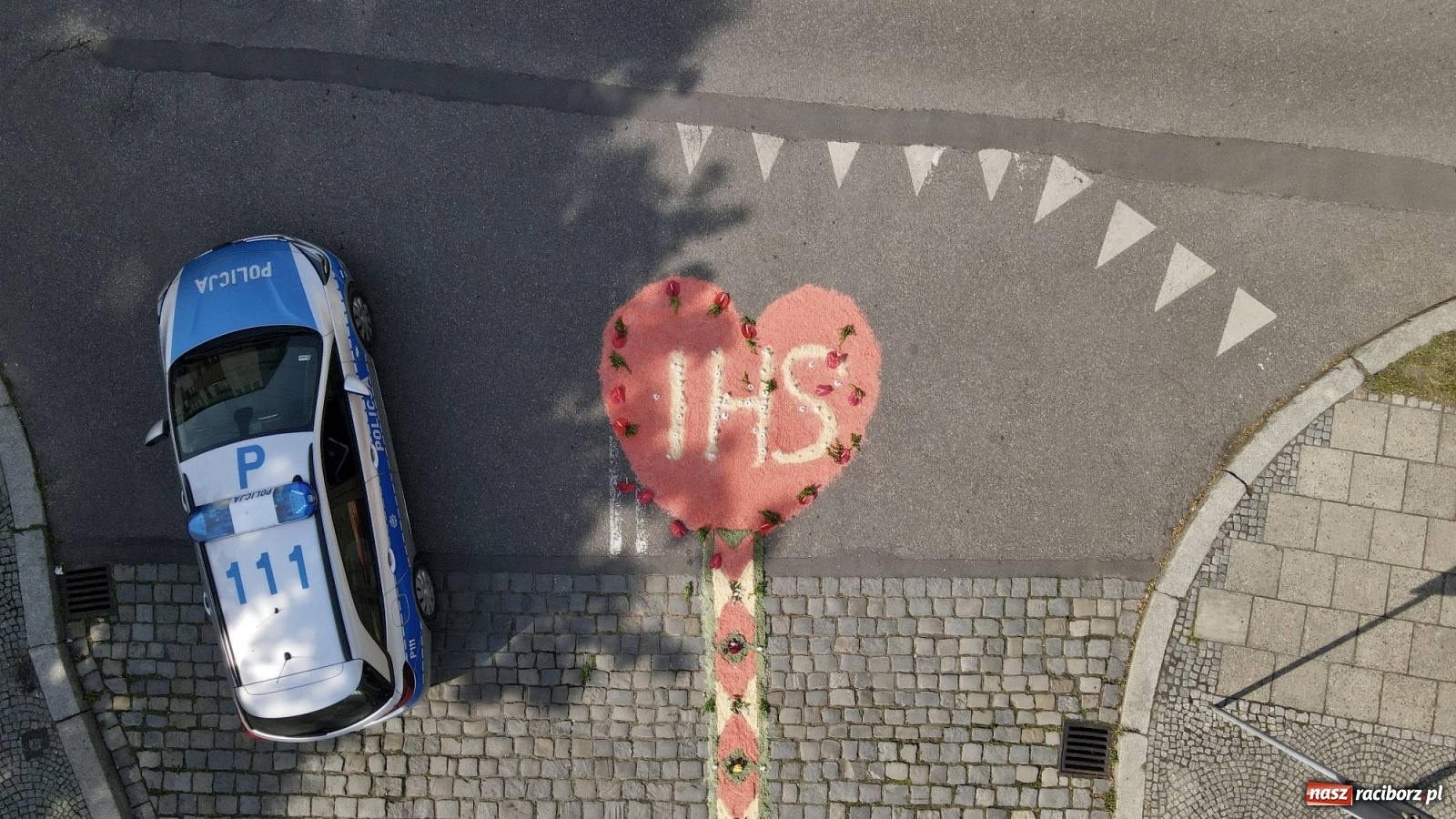 Zdjęcie w galerii na portalu naszraciborz.pl: Boże Ciało na starym mieście w Raciborzu [FOTO i WIDEO] wiadomości z regionu