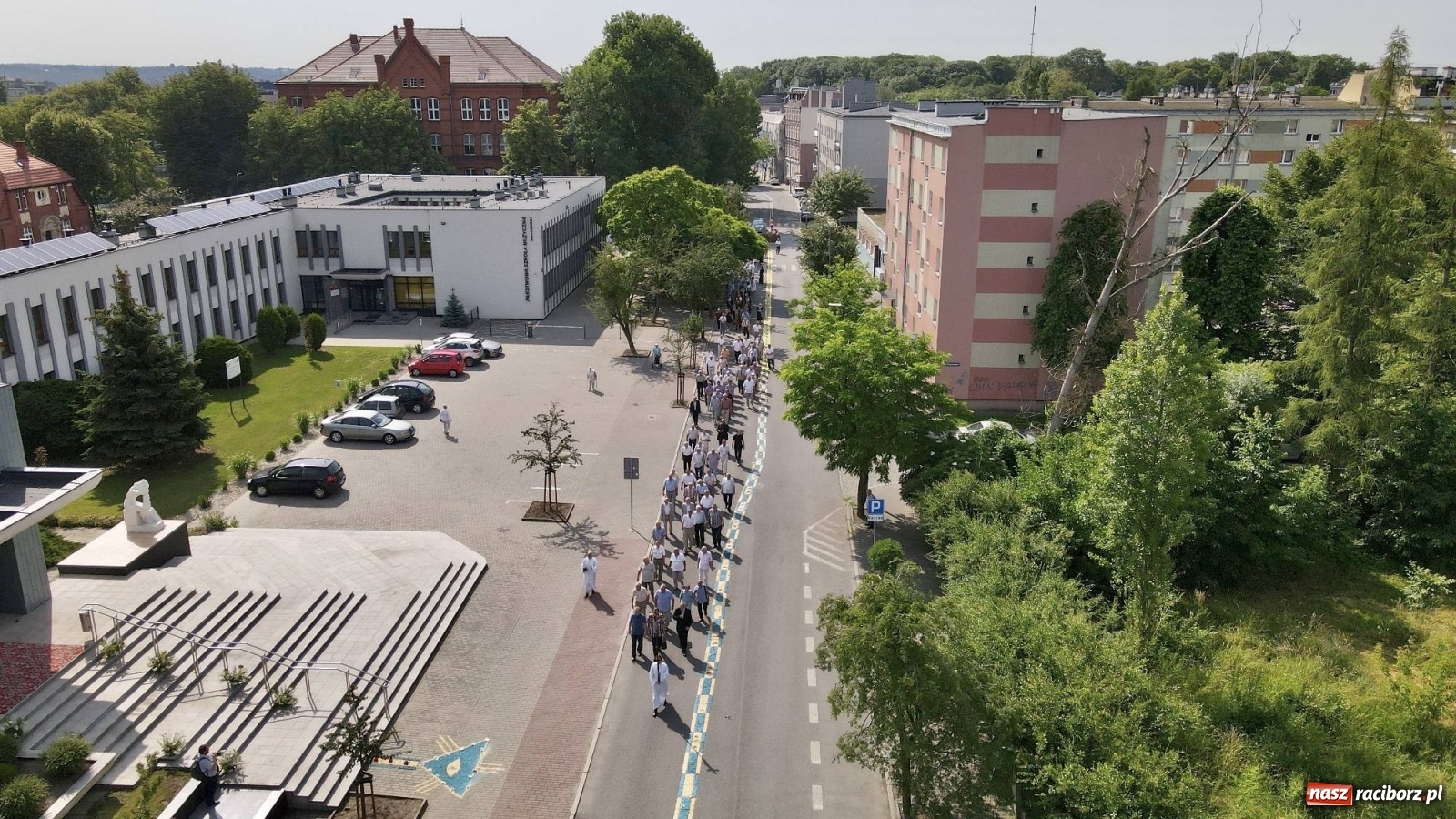 Zdjęcie w galerii na portalu naszraciborz.pl: Boże Ciało na starym mieście w Raciborzu [FOTO i WIDEO] wiadomości z regionu