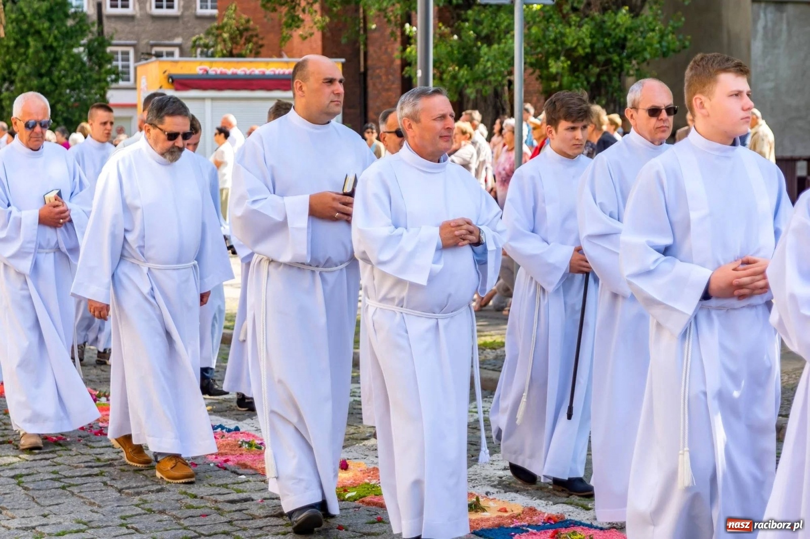 Zdjęcie w galerii na portalu naszraciborz.pl: Boże Ciało na starym mieście w Raciborzu [FOTO i WIDEO] wiadomości z regionu
