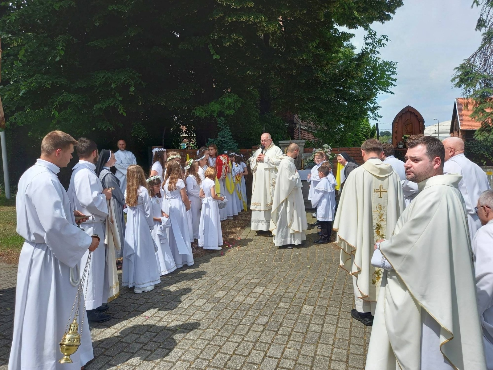 Zdjęcie w galerii na portalu naszraciborz.pl: Boże Ciało na Starej Wsi w Raciborzu wiadomości z regionu