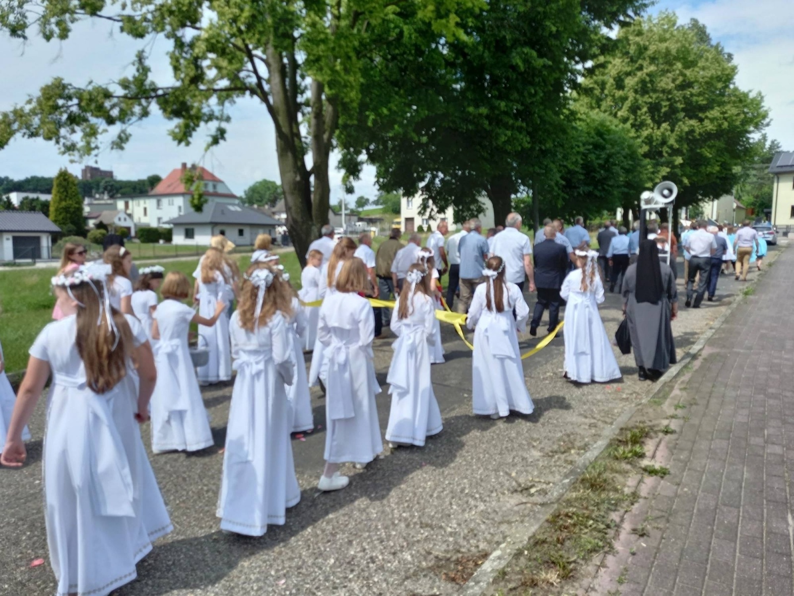 Zdjęcie w galerii na portalu naszraciborz.pl: Boże Ciało na Starej Wsi w Raciborzu wiadomości z regionu