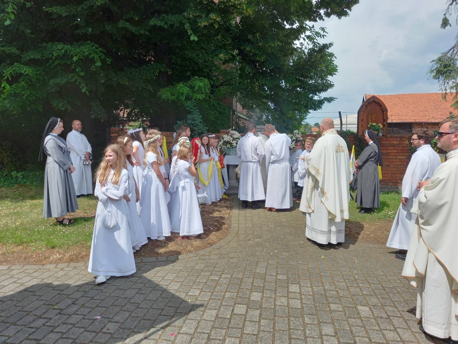 Zdjęcie w galerii na portalu naszraciborz.pl: Boże Ciało na Starej Wsi w Raciborzu wiadomości z regionu