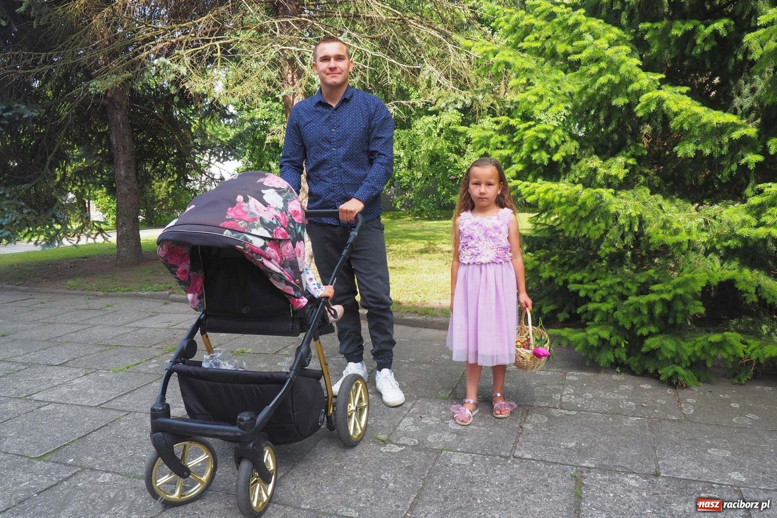 Zdjęcie w galerii na portalu naszraciborz.pl: Boże Ciało w największej raciborskiej parafii [FOTO i WIDEO] wiadomości z regionu