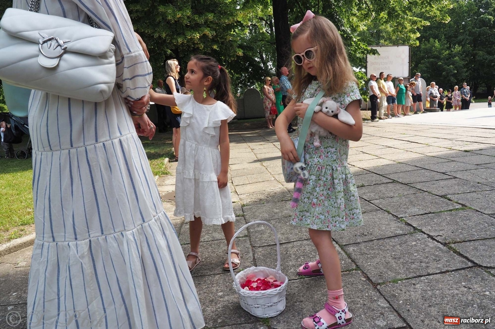 Zdjęcie w galerii na portalu naszraciborz.pl: Boże Ciało w największej raciborskiej parafii [FOTO i WIDEO] wiadomości z regionu