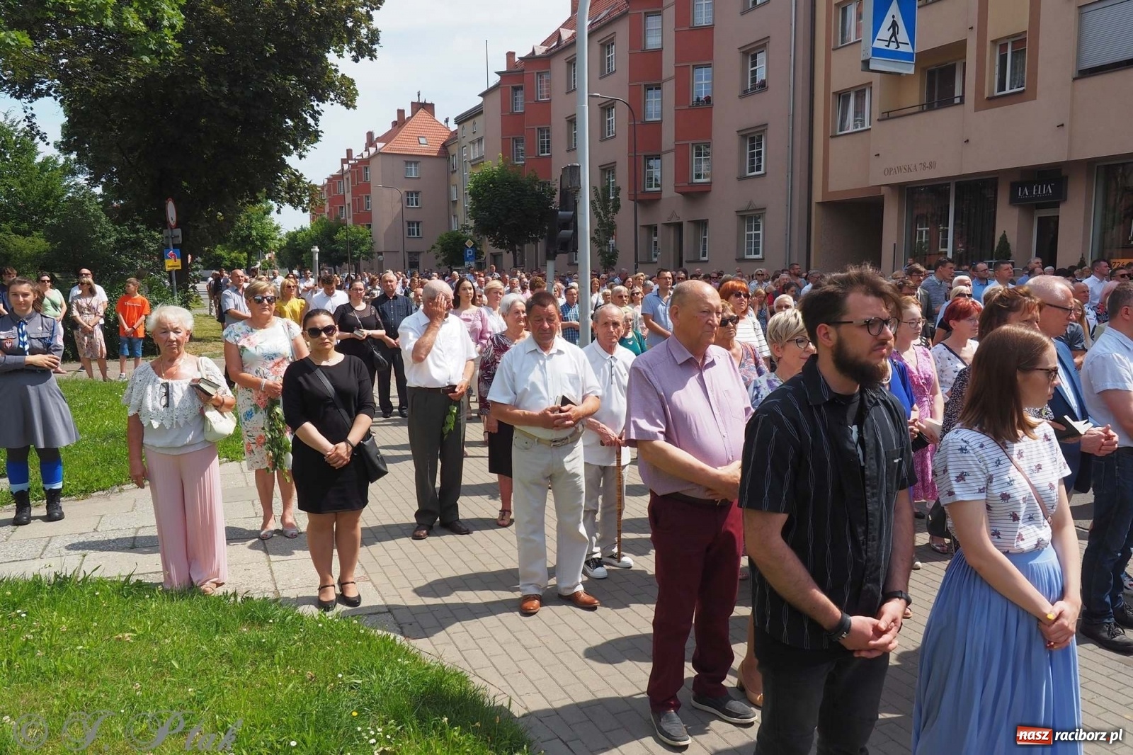 Zdjęcie w galerii na portalu naszraciborz.pl: Boże Ciało w największej raciborskiej parafii [FOTO i WIDEO] wiadomości z regionu