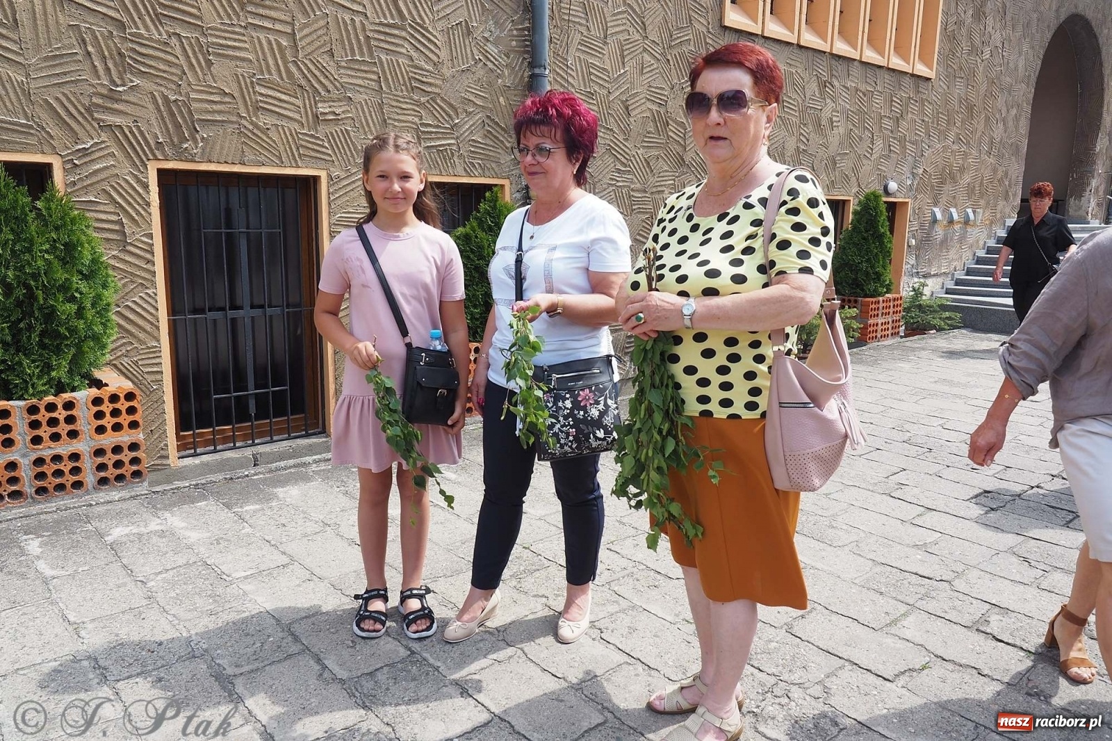 Zdjęcie w galerii na portalu naszraciborz.pl: Boże Ciało w największej raciborskiej parafii [FOTO i WIDEO] wiadomości z regionu