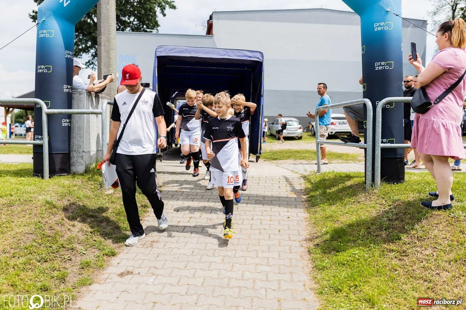 Zdjęcie w galerii na portalu naszraciborz.pl: Orlik Cup Nędza 2022. Zacięta rywalizacja rocznika 2013 i 2014 [FOTO] wiadomości z regionu