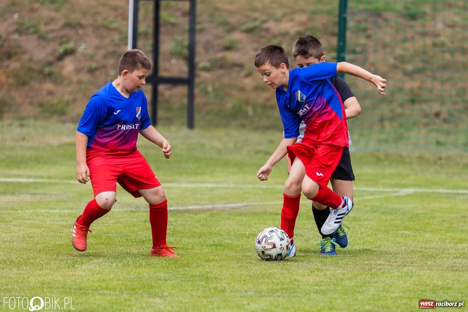 Zdjęcie w galerii na portalu naszraciborz.pl: Orlik Cup Nędza 2022. Zacięta rywalizacja rocznika 2013 i 2014 [FOTO] wiadomości z regionu