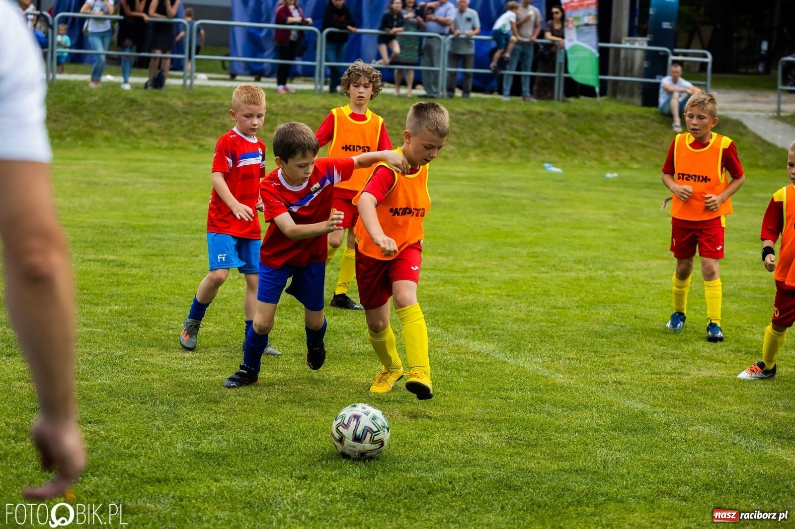 Zdjęcie w galerii na portalu naszraciborz.pl: Orlik Cup Nędza 2022. Zacięta rywalizacja rocznika 2013 i 2014 [FOTO] wiadomości z regionu