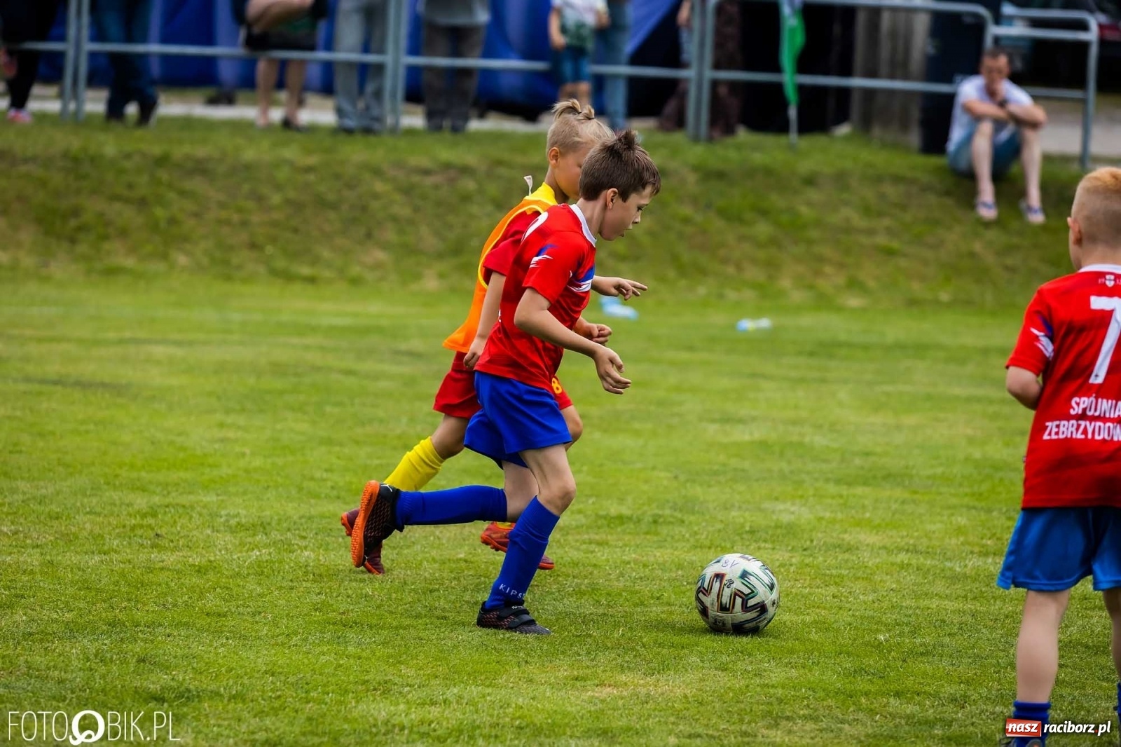 Zdjęcie w galerii na portalu naszraciborz.pl: Orlik Cup Nędza 2022. Zacięta rywalizacja rocznika 2013 i 2014 [FOTO] wiadomości z regionu