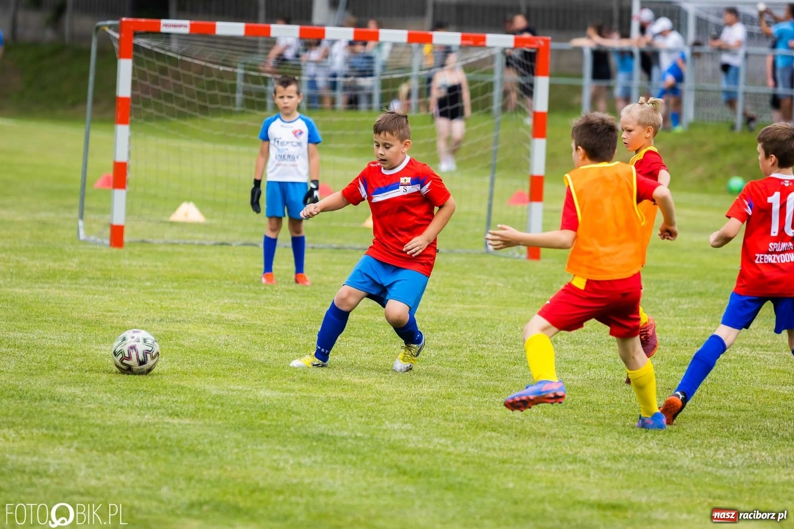 Zdjęcie w galerii na portalu naszraciborz.pl: Orlik Cup Nędza 2022. Zacięta rywalizacja rocznika 2013 i 2014 [FOTO] wiadomości z regionu
