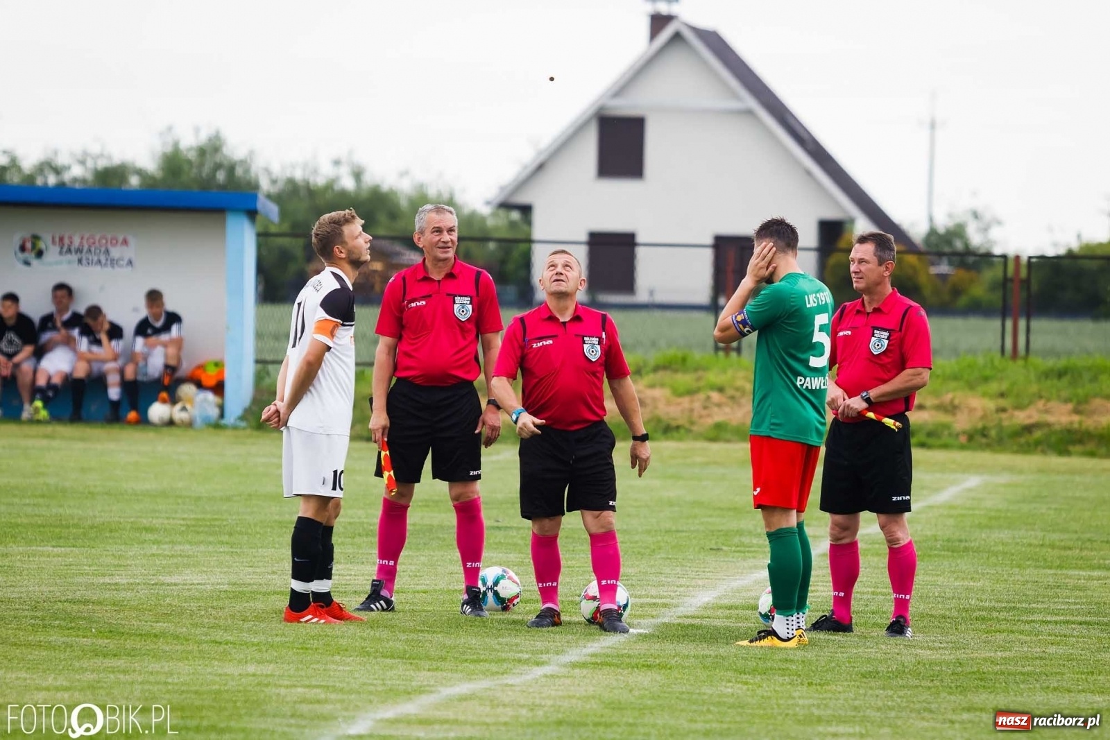 Zdjęcie w galerii na portalu naszraciborz.pl: Pawłów górą w starciu sąsiadów [FOTO] wiadomości z regionu