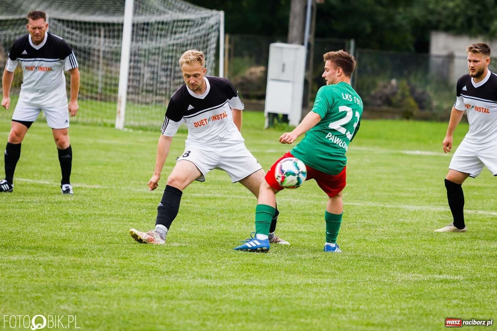 Zdjęcie w galerii na portalu naszraciborz.pl: Pawłów górą w starciu sąsiadów [FOTO] wiadomości z regionu