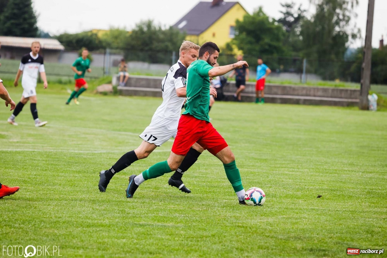 Zdjęcie w galerii na portalu naszraciborz.pl: Pawłów górą w starciu sąsiadów [FOTO] wiadomości z regionu