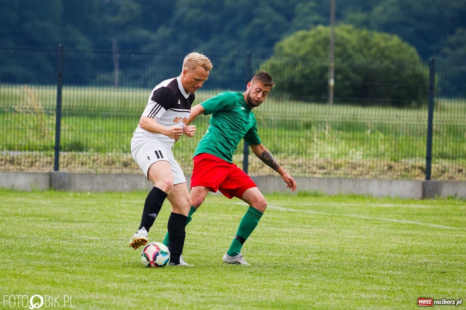 Zdjęcie w galerii na portalu naszraciborz.pl: Pawłów górą w starciu sąsiadów [FOTO] wiadomości z regionu