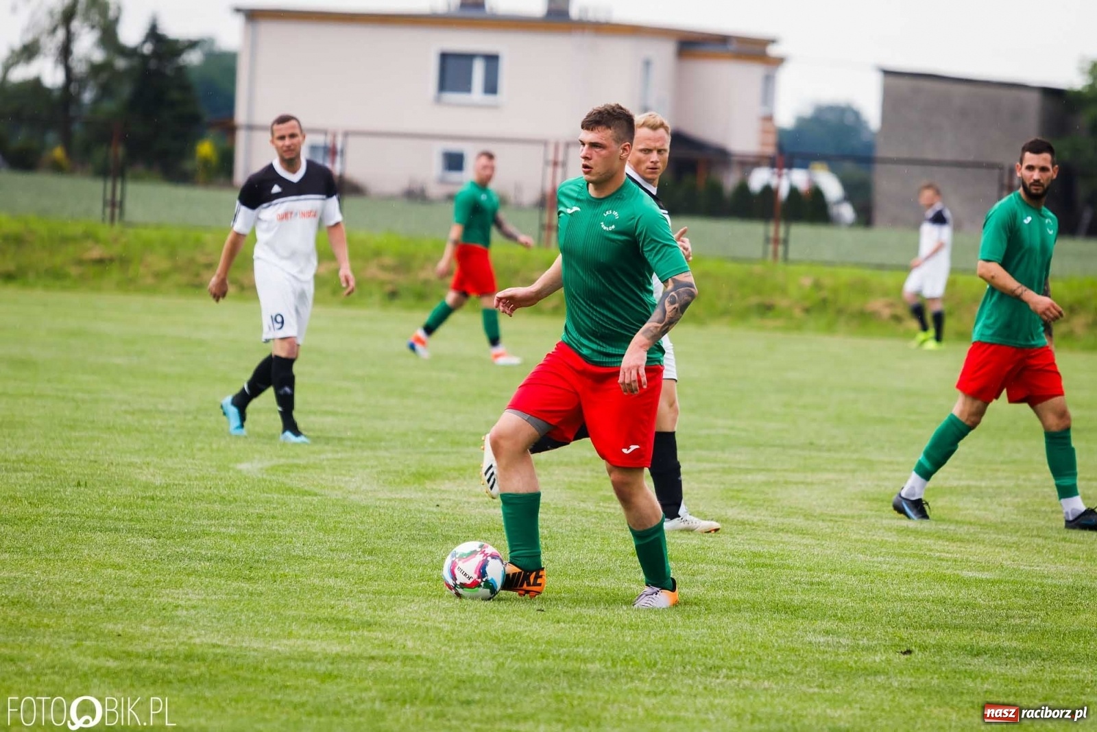Zdjęcie w galerii na portalu naszraciborz.pl: Pawłów górą w starciu sąsiadów [FOTO] wiadomości z regionu