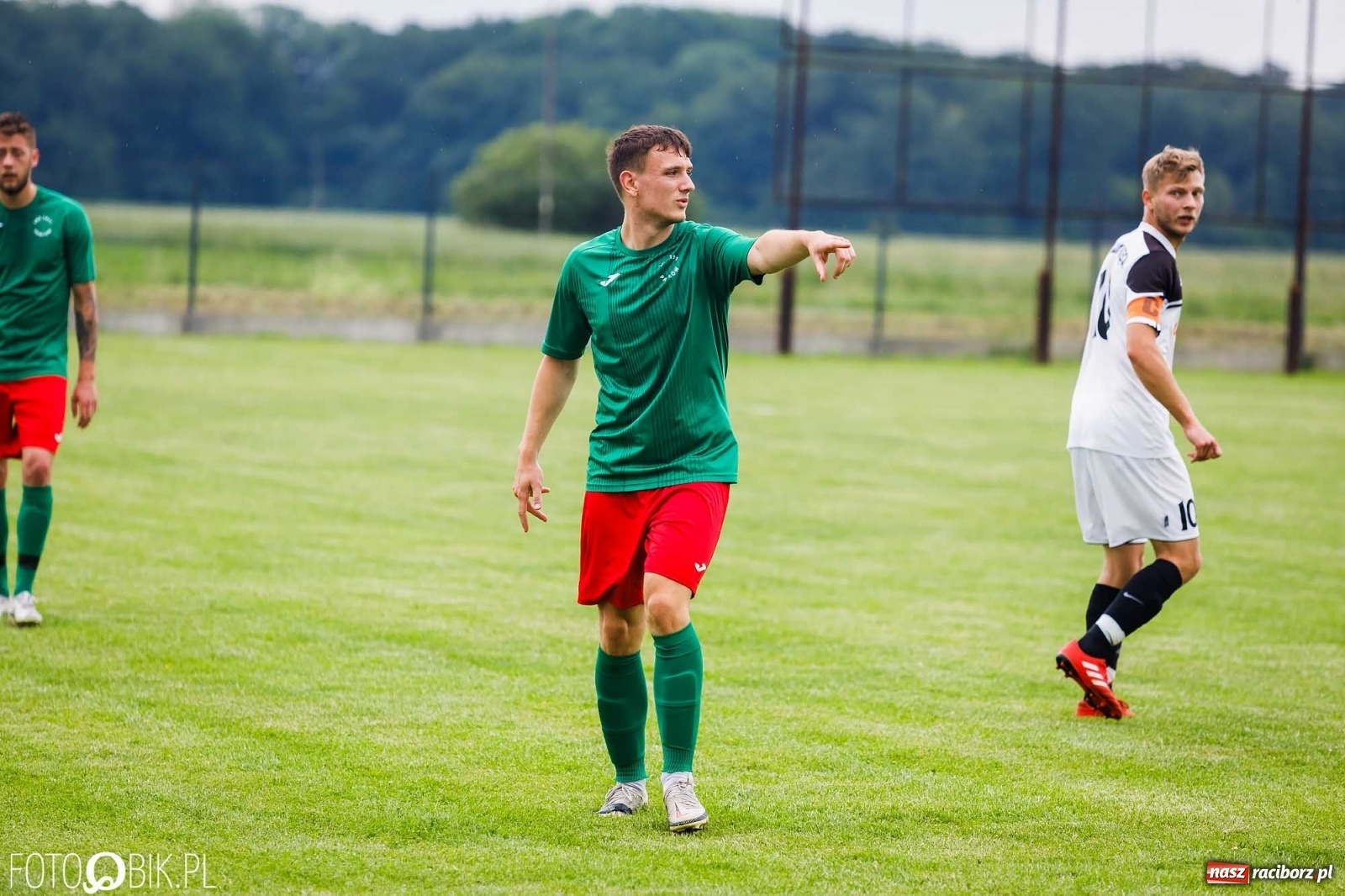Zdjęcie w galerii na portalu naszraciborz.pl: Pawłów górą w starciu sąsiadów [FOTO] wiadomości z regionu