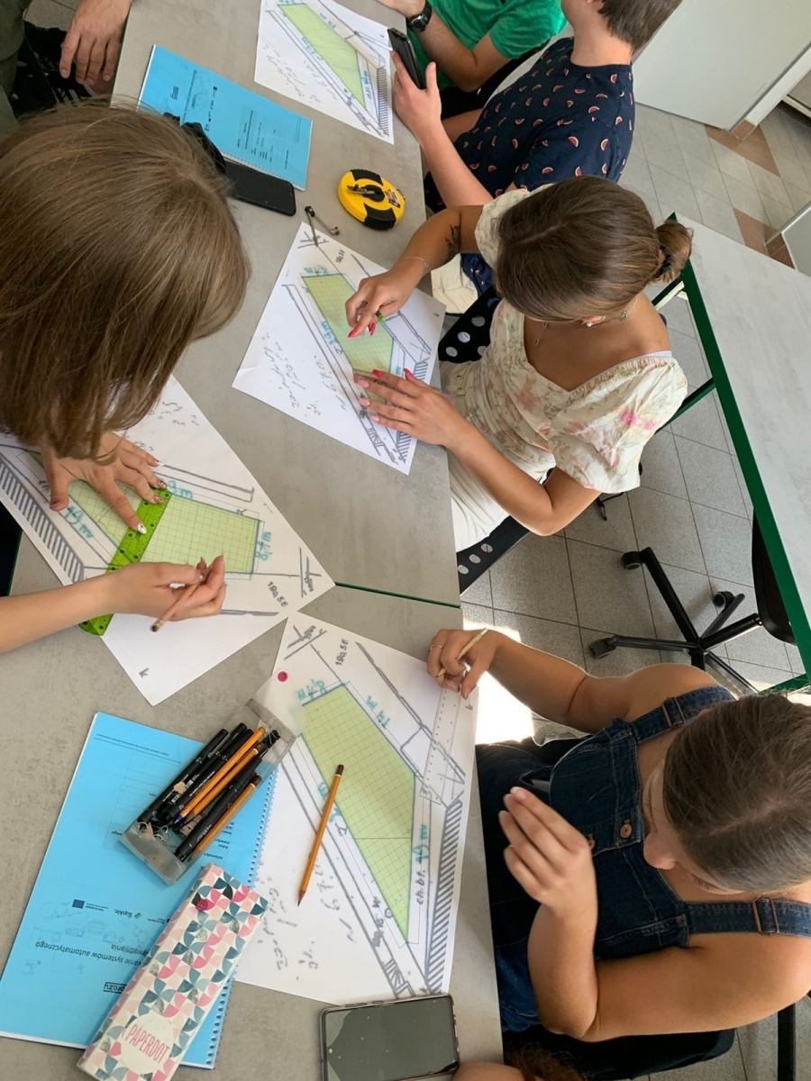 Zdjęcie w galerii na portalu naszraciborz.pl: System automatycznego nawadniania w CKZiU nr 1 w Raciborzu wiadomości z regionu