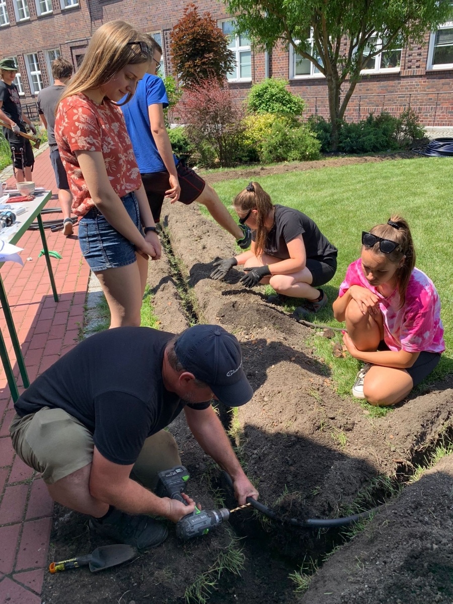 Zdjęcie w galerii na portalu naszraciborz.pl: System automatycznego nawadniania w CKZiU nr 1 w Raciborzu wiadomości z regionu