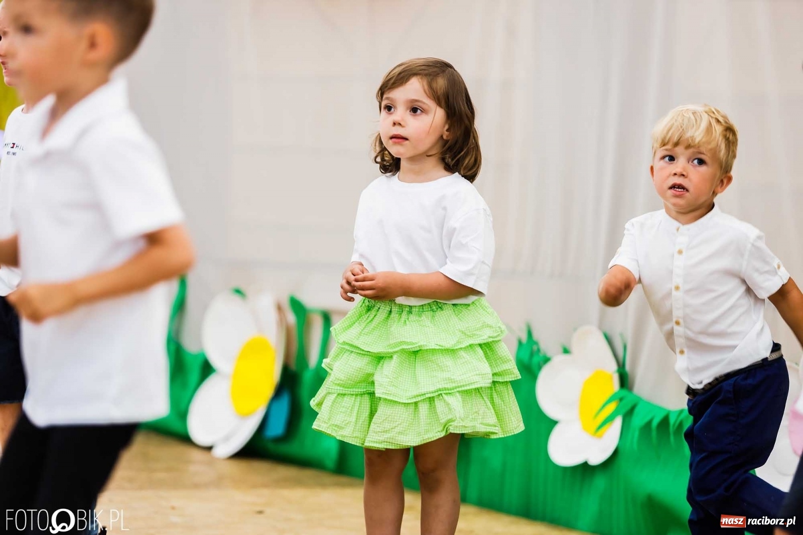 Zdjęcie w galerii na portalu naszraciborz.pl: Festyn rodzinny z Calineczką w Studziennej wiadomości z regionu