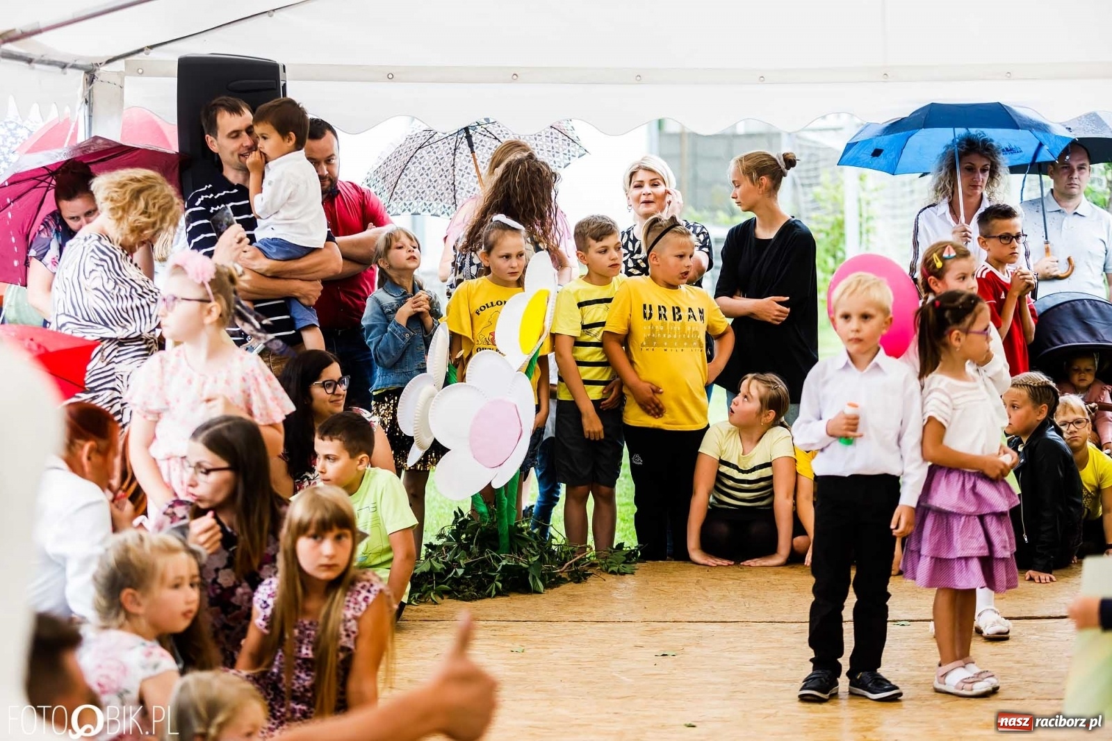 Zdjęcie w galerii na portalu naszraciborz.pl: Festyn rodzinny z Calineczką w Studziennej wiadomości z regionu