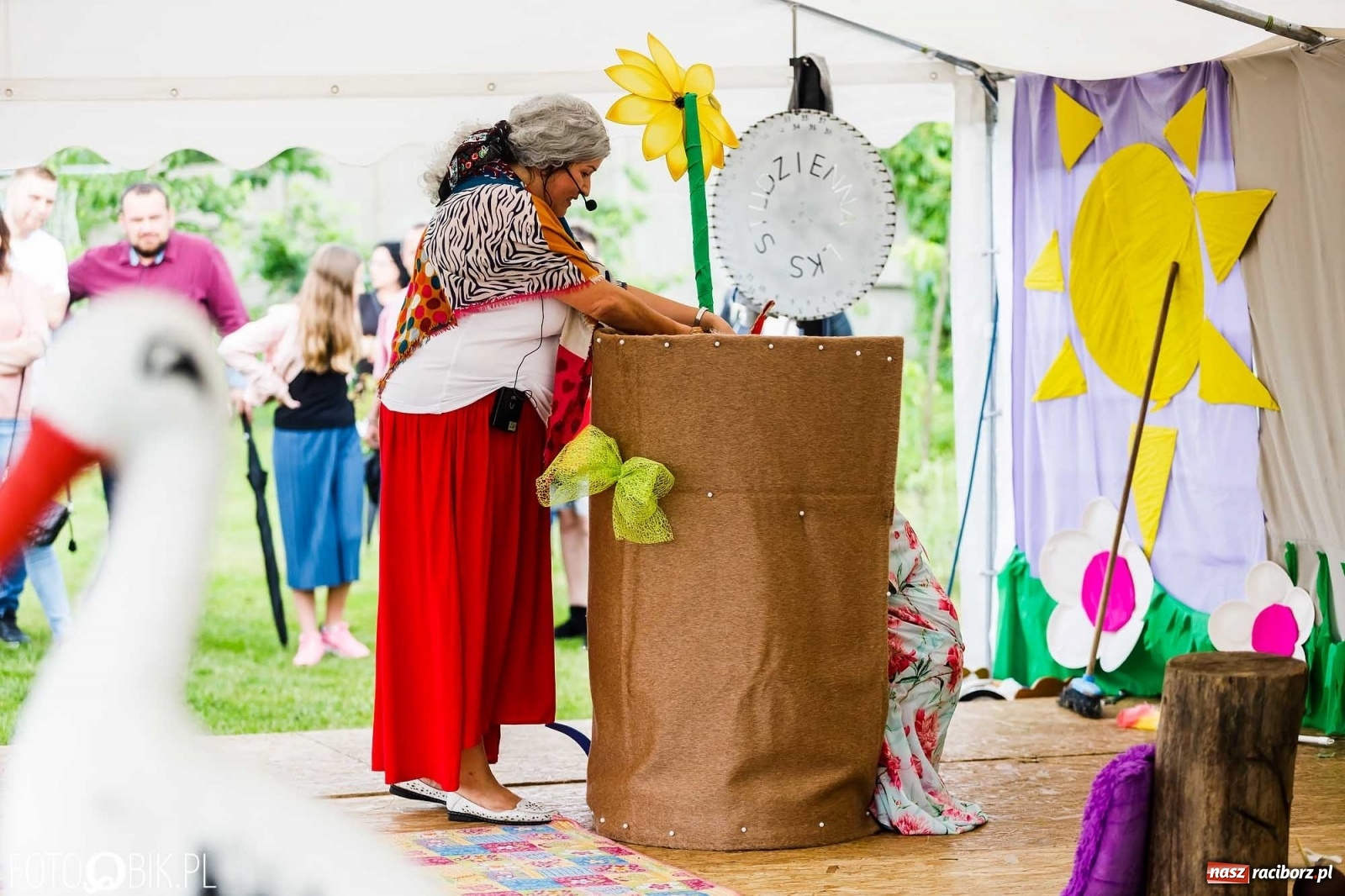 Zdjęcie w galerii na portalu naszraciborz.pl: Festyn rodzinny z Calineczką w Studziennej wiadomości z regionu